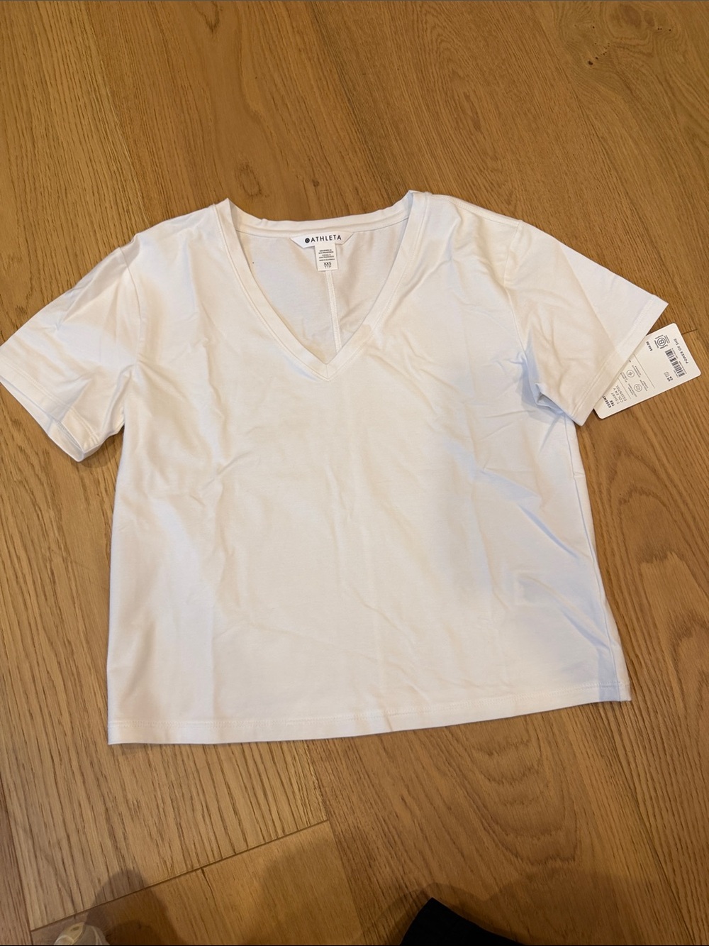 Athleta womens' White V-Neck Tee